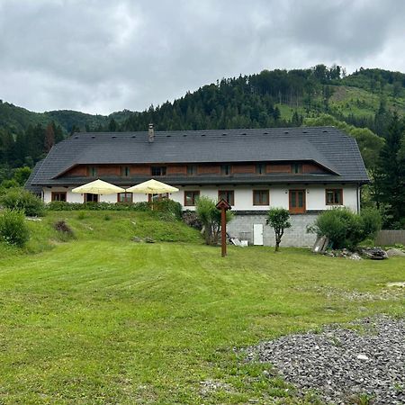 Penzión Zemanov dvor Lietavska Svinna Exterior foto
